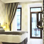 Taksim House Hotel