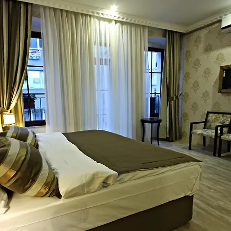 Taksim House