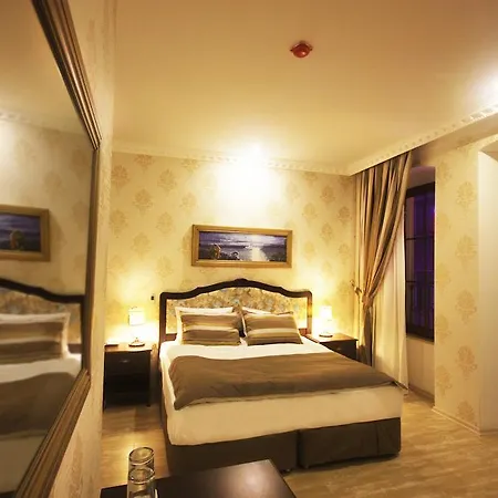 Taksim House