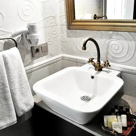 Taksim House Отель 3*