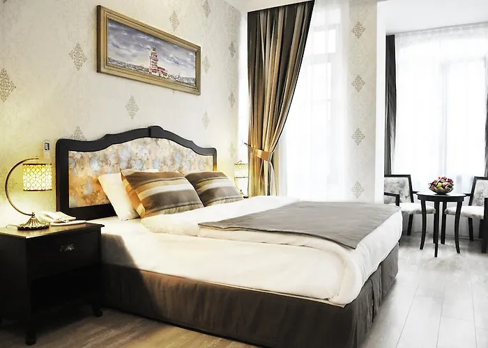 Taksim House 3*